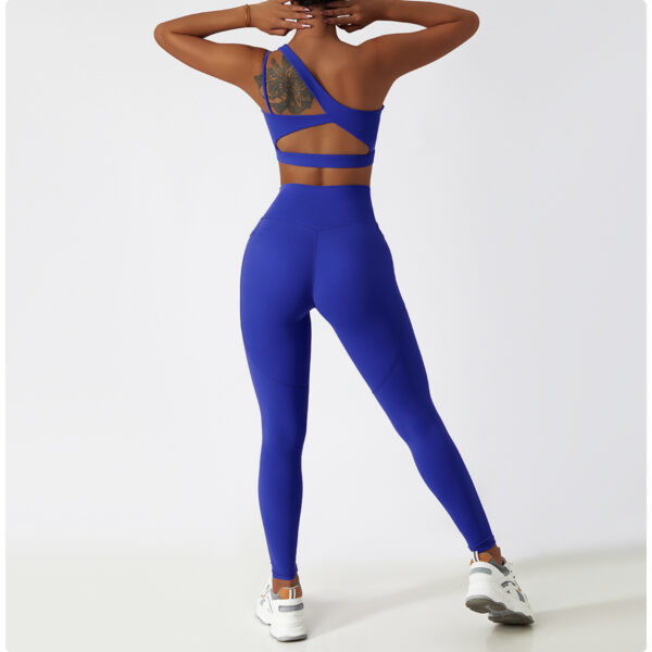 Dynamic Edge: Oblique One Shoulder Yoga Bra-Aston Sienna