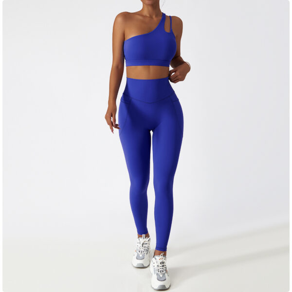 Dynamic Edge: Oblique One Shoulder Yoga Bra-Aston Sienna