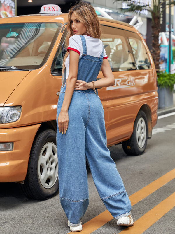 Effortless Style: Your Go-To Casual Jumpsuit