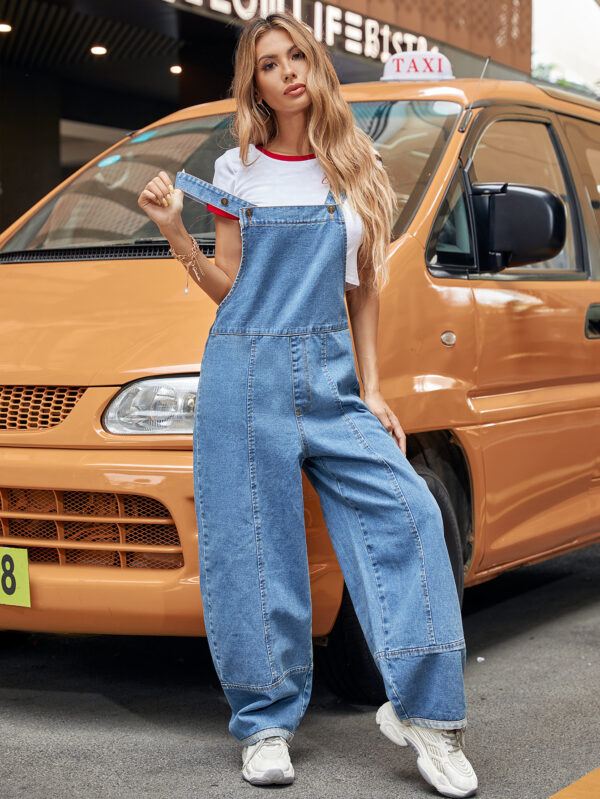 Effortless Style: Your Go-To Casual Jumpsuit