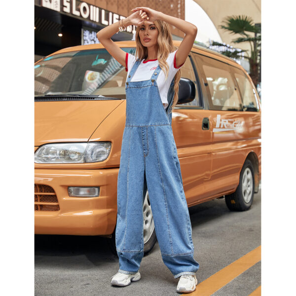 Effortless Style: Your Go-To Casual Jumpsuit