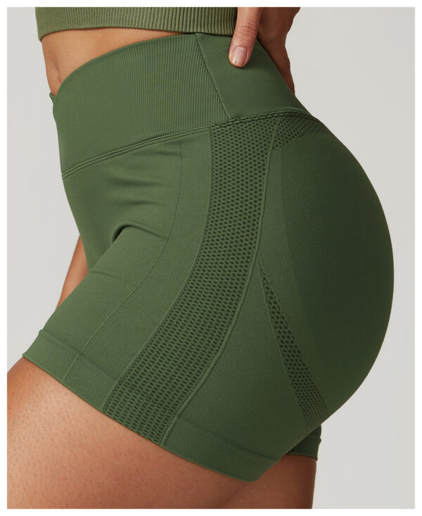PeachFit: Seamless Tight Yoga Shorts