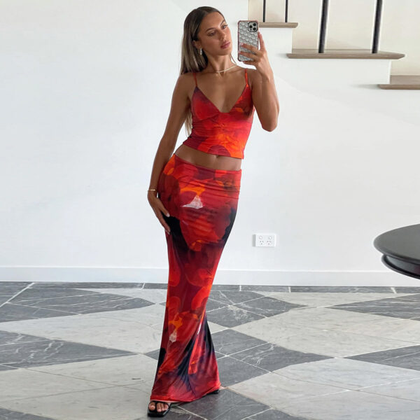 Summer Elegance: Sexy V-neck Vest Slim Skirt Set at Aston Sienna Boutique