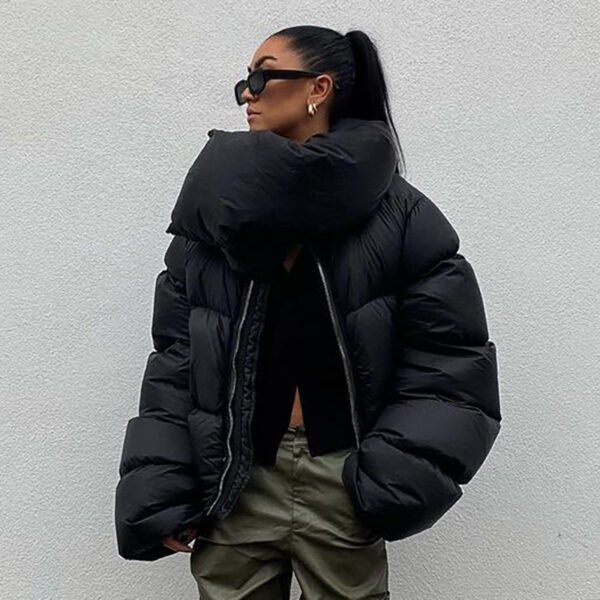 Stay Warm in Style: Winter Puffer Jacket with Snap-On Scarf