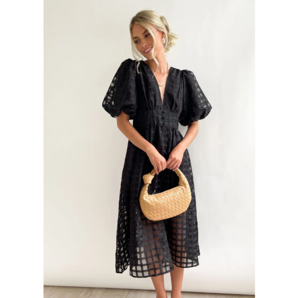 Spring & Summer Chic: Multi-Color Lantern Sleeve Dress