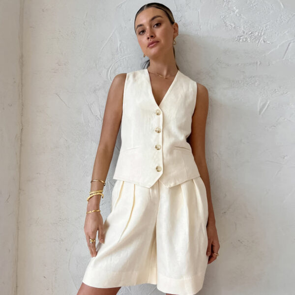 Effortless Style: Beige Cotton Linen Sleeveless Waistcoat Suit