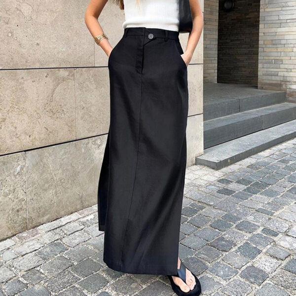 Sleek Sophistication: Black Cotton Silk High-Waist Skirt