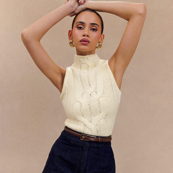 ASTON SIENNA Stay Chic with Our Autumn-Winter Woolen Half Turtleneck Sleeveless Sweater Vest