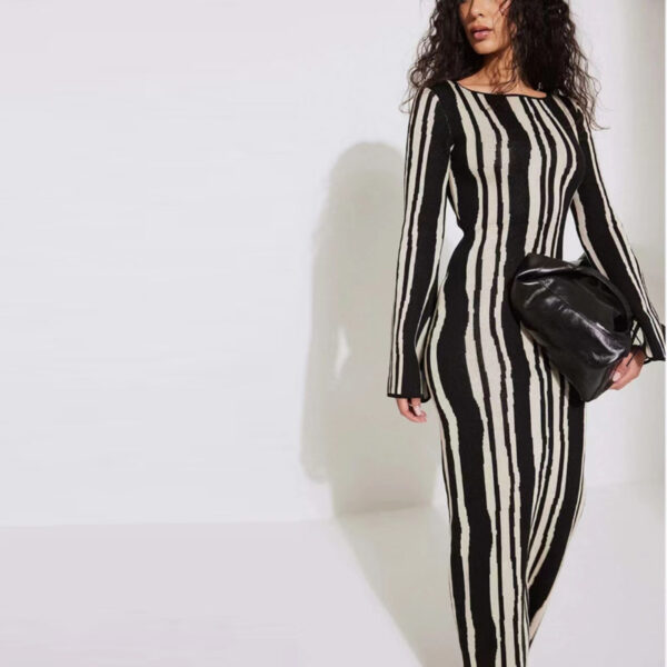 Chic and Cozy: Autumn Winter Wave Striped Maxi Dress
