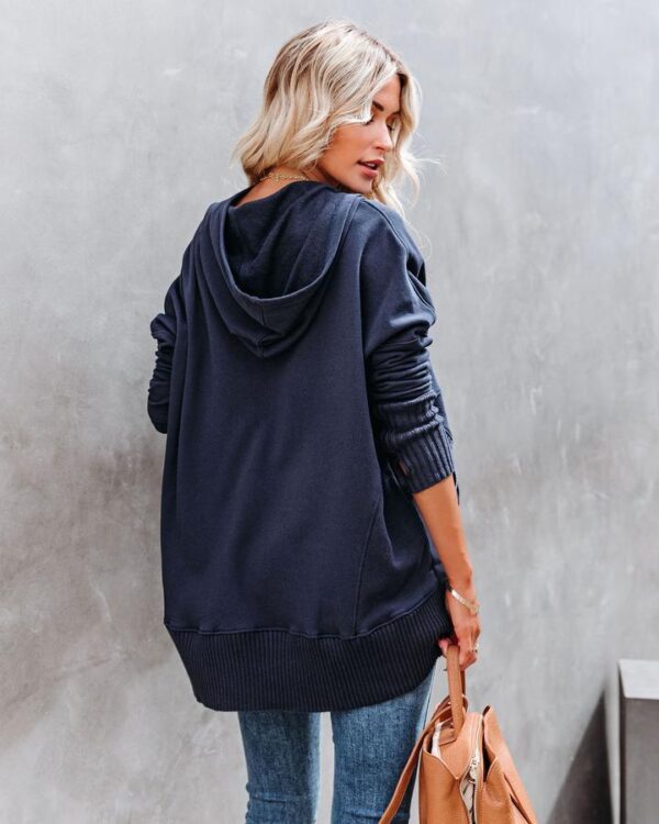 ASTON SIENNA Cozy Chic: Multi-Color Batwing Sleeve Sweatshirt