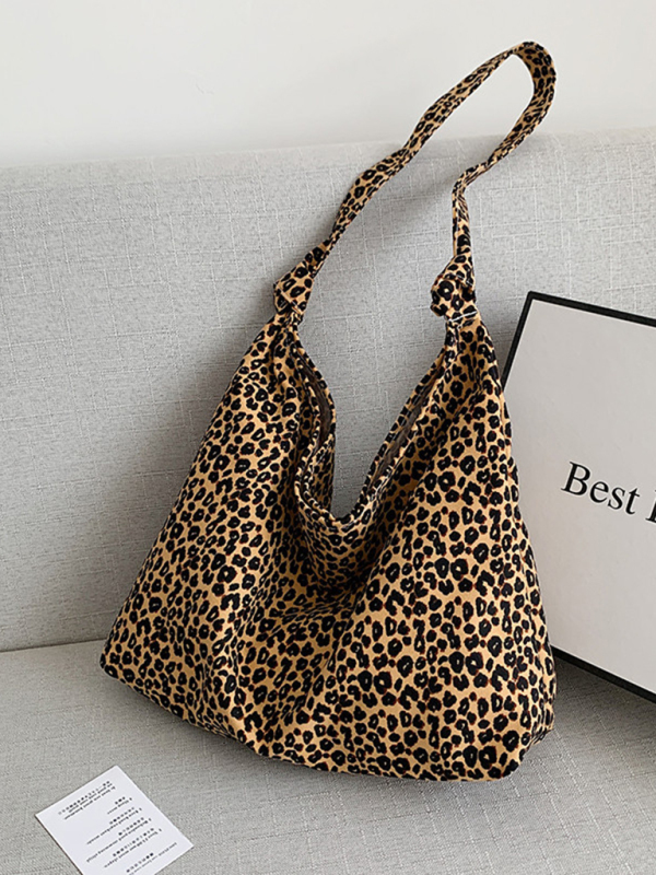 Leopard print shoulder bag
