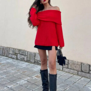 Simple off-shoulder long-sleeved sweater top