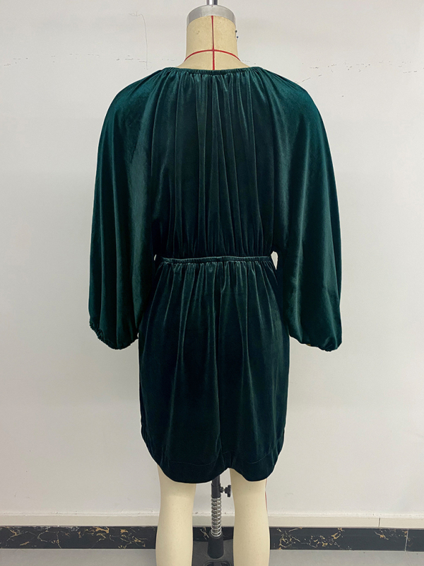 Pleated deep V neck velvet dress - Image 2