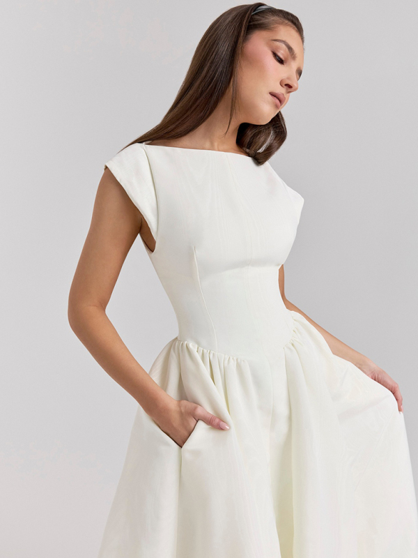 Backless round neck midi dress - Image 7