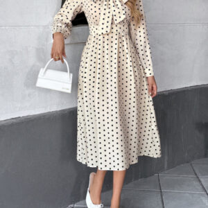 Elegant long sleeves and waist polka dot dress