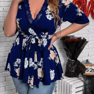 Plus size women's new printed V-neck lace shirt