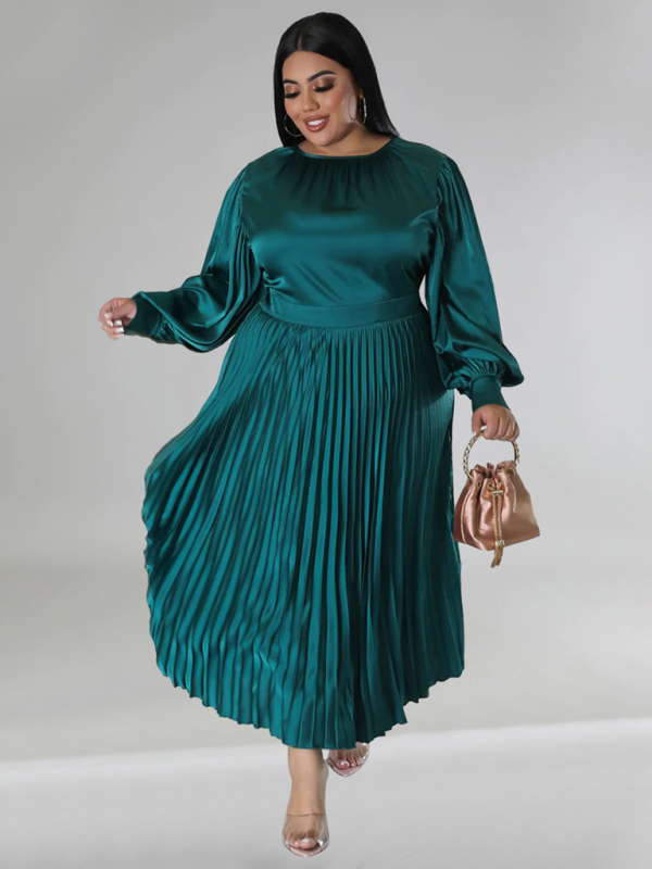 Plus Size Women's Pleated Round Neck Long Sleeve Dress - Image 3