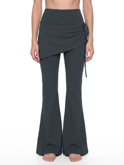 Women's Flared Yoga Pants, Flared Leggings, Yoga Pants Women, High Waisted Yoga Pants, Gym Leggings Women, Flare Leggings, Pilates Pants, Activewear Leggings, Athleisure Pants, Women's Workout Pants, Performance Leggings, Body Sculpting Leggings, Stretch Yoga Pants, Women's Gym Wear,